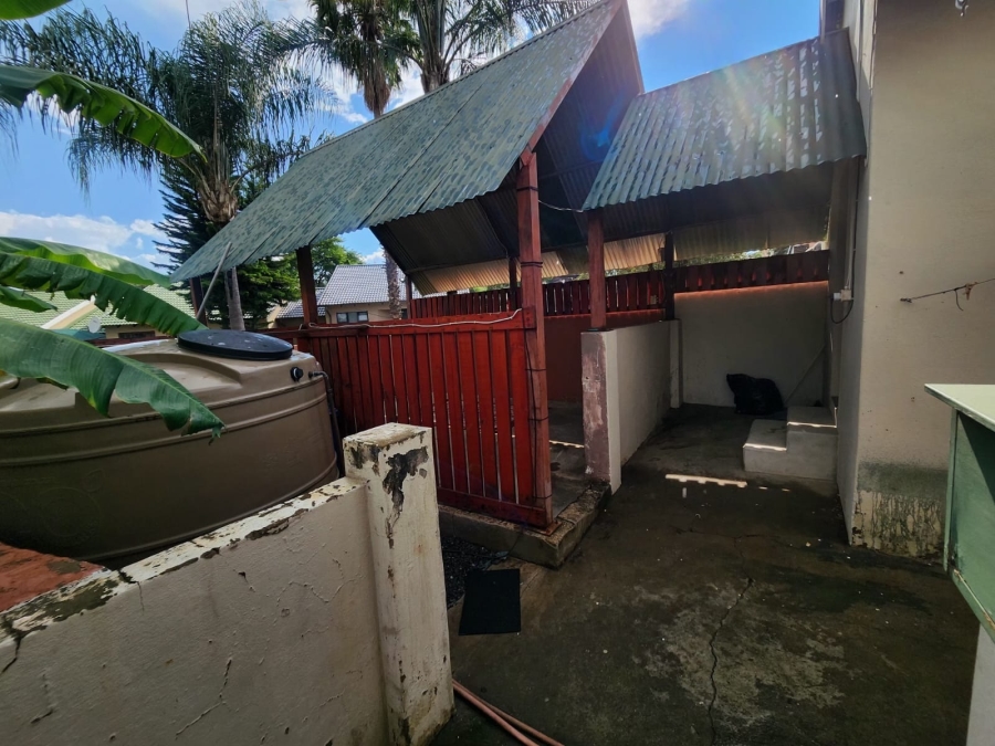 3 Bedroom Property for Sale in Geelhoutpark North West